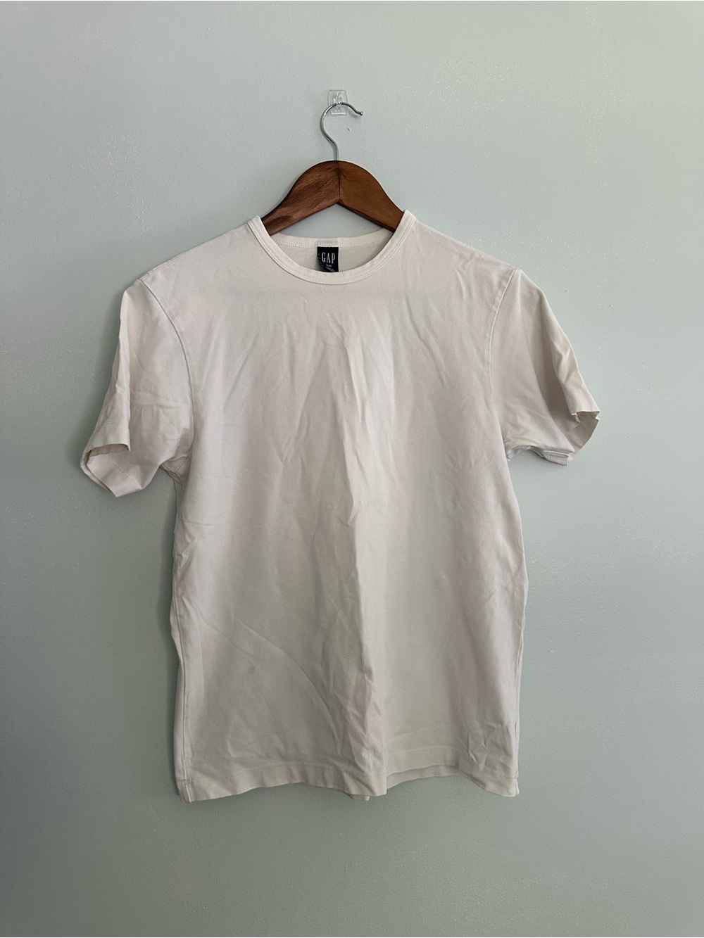 GAP Short Sleeve Crew Tee in Off-White